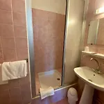 أوه رويال فندق قرقشونه