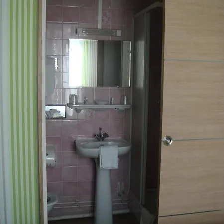 Hotel Au Royal 2*