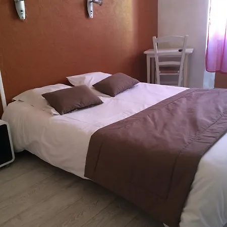 Au Royal 2* Carcassonne