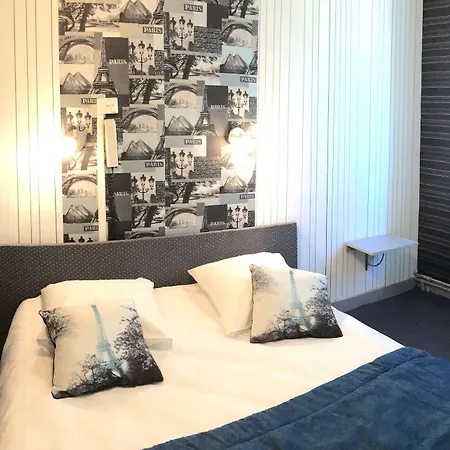 Au Royal 2*
