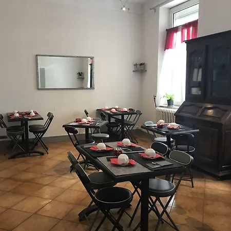 Au Royal Καρκασόν