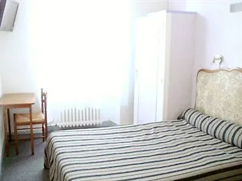 Au Royal Hotel